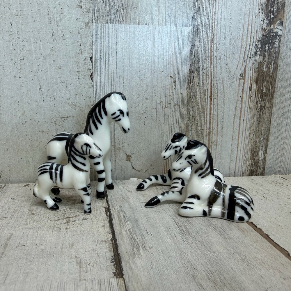 Vintage Set of  4 Porcelain Zebra Miniature Figurines Black White